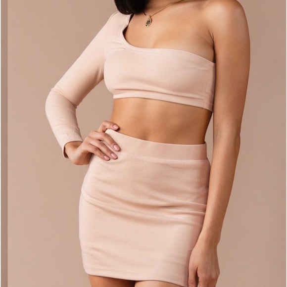 Miss Lola Nude/Pink Two Piece Set - Crop Top/Skirt - Picture 2 of 3